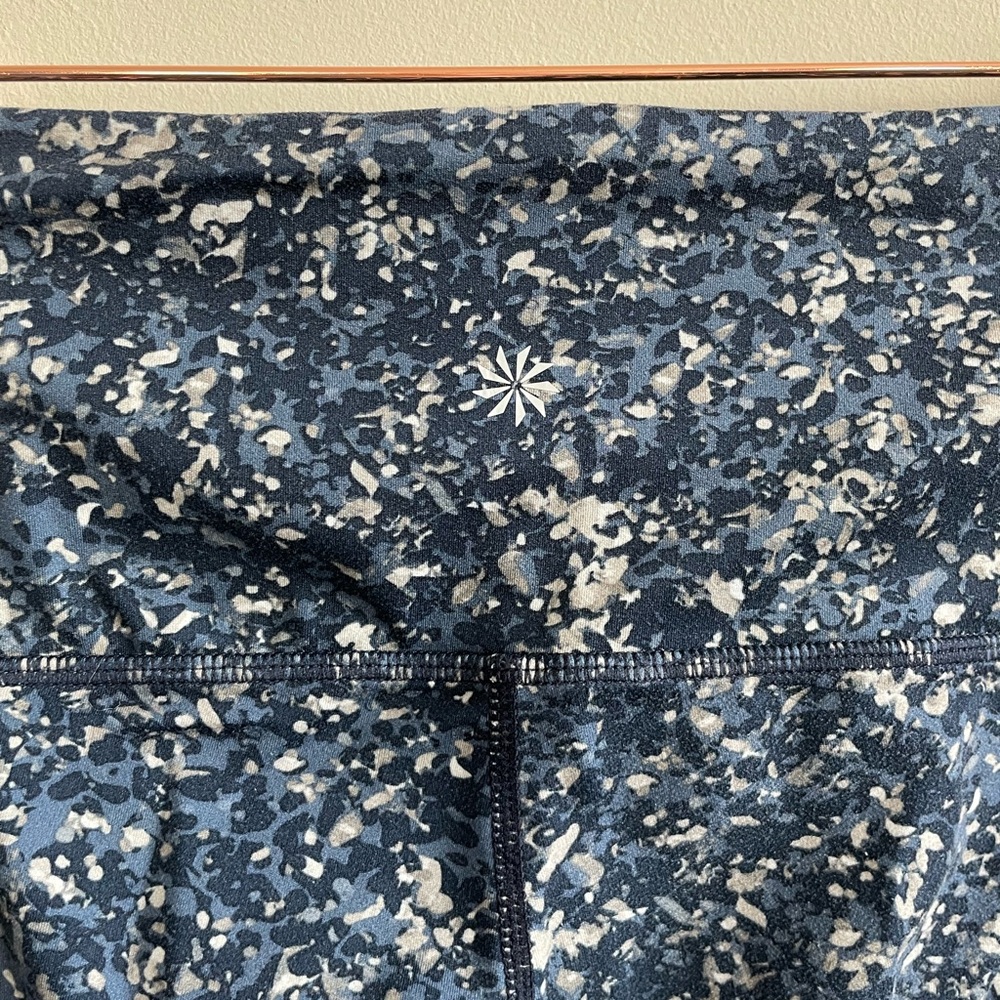 Athleta Blue Sandstone 7/8 Stash Pocket Salutation Tight - Picture 10 of 14